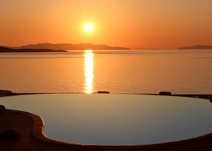 Lafani Sunset Mykonos Town