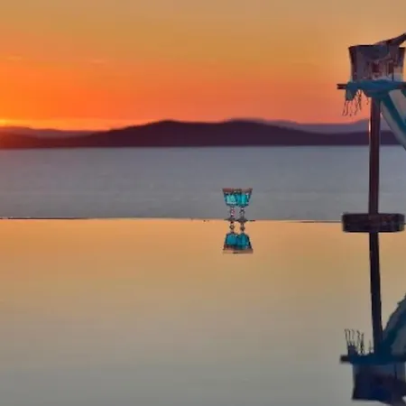 Amazing Sea View By Calypso Sunset