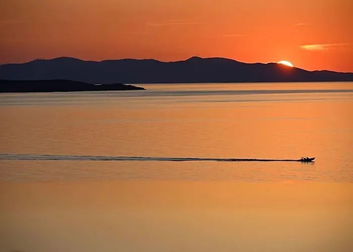 Lafani Sunset Vila *